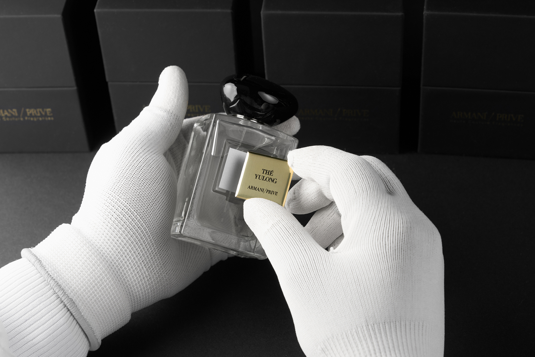 "هي" تدخل المصنعين المكرّسين لإنتاج عطور مجموعة L’OREAL