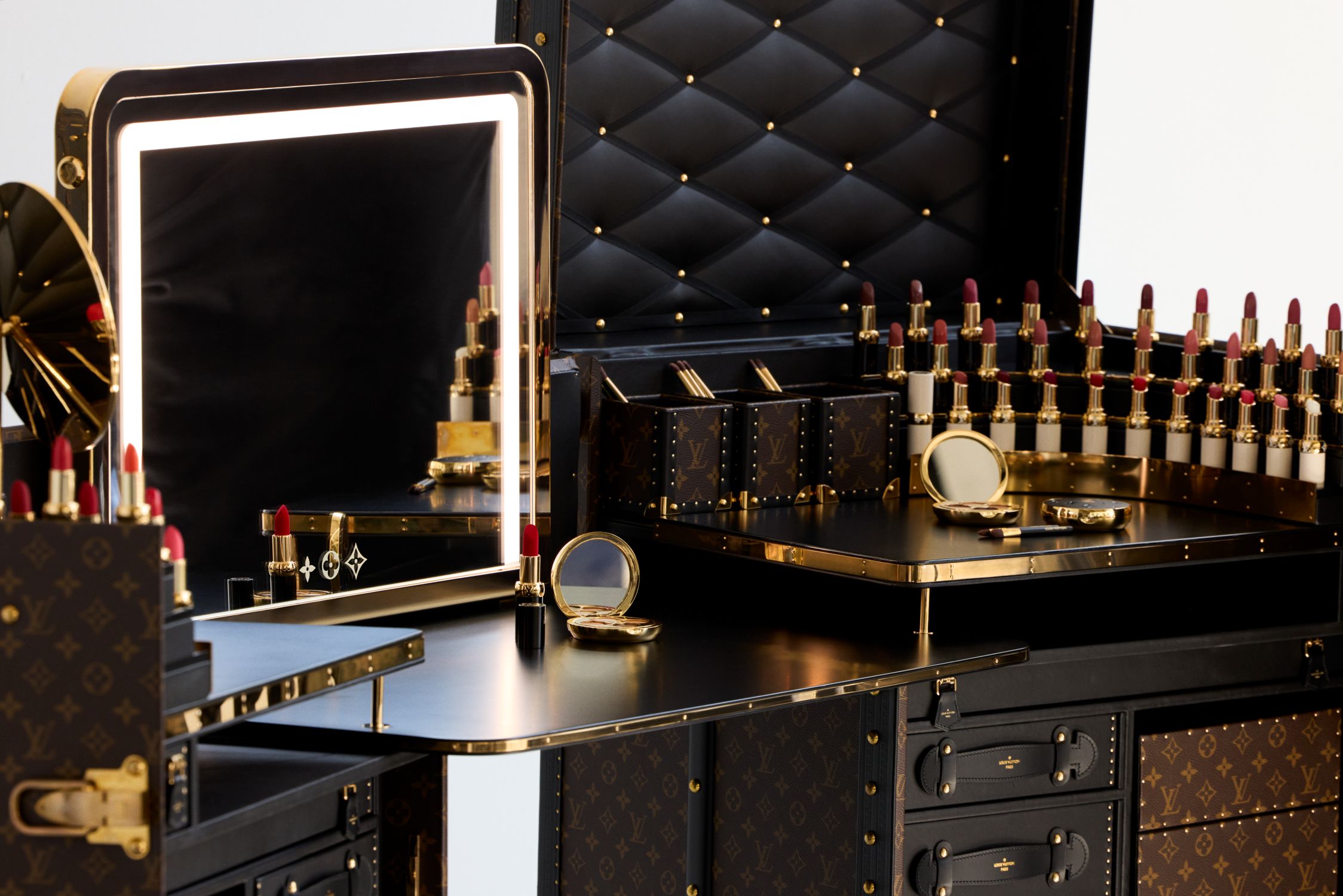 La Beauté Louis Vuitton - صورة حصرية لـ "هي"