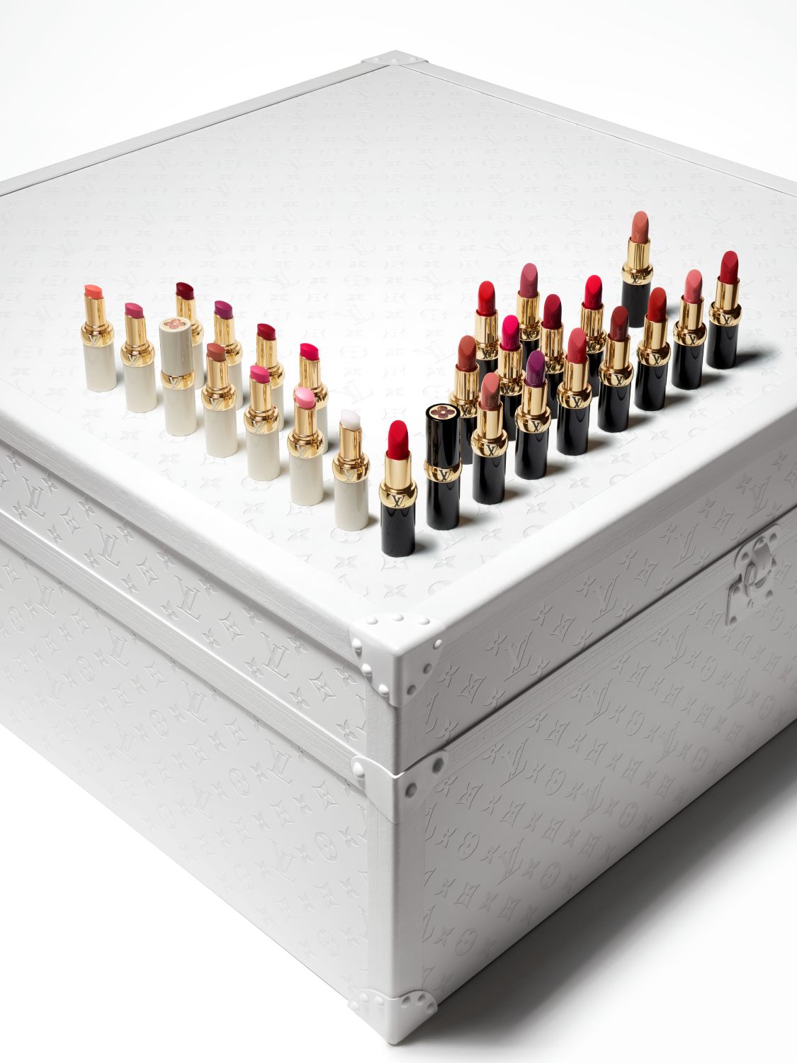 La Beauté Louis Vuitton_LV Baume_LV Rouge - صورة حصرية لـ "هي"