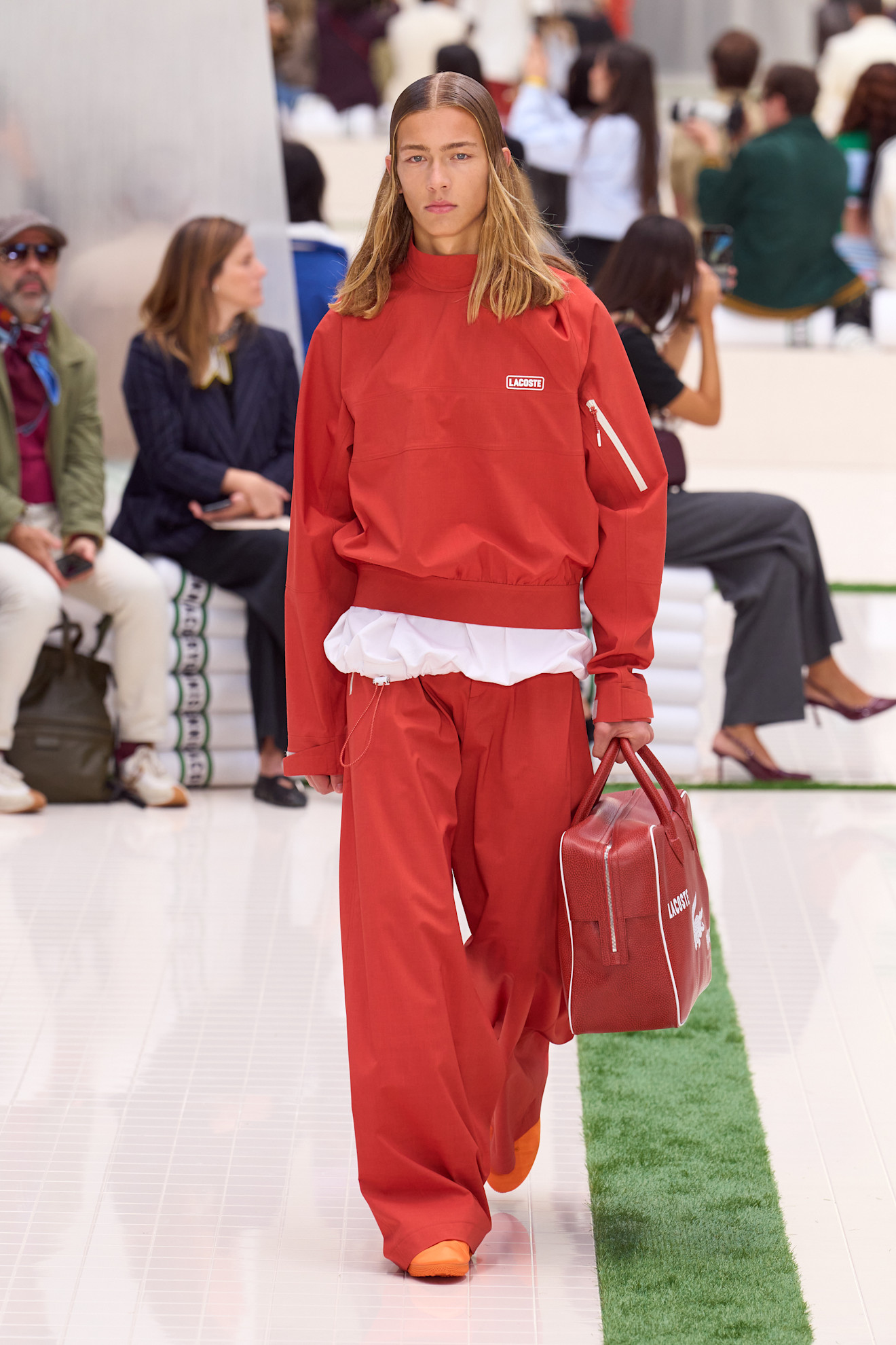 Lacoste ملابس رياضية مريحة من