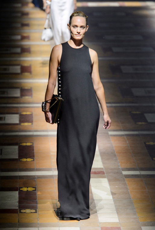  "فاليتا" Amber Valetta في عرض أزياء "لانفان" LANVIN 2014