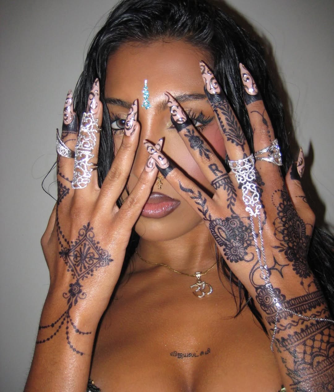 نودار تضع المجوهرات القطرية في قلب أضواء هوليوود