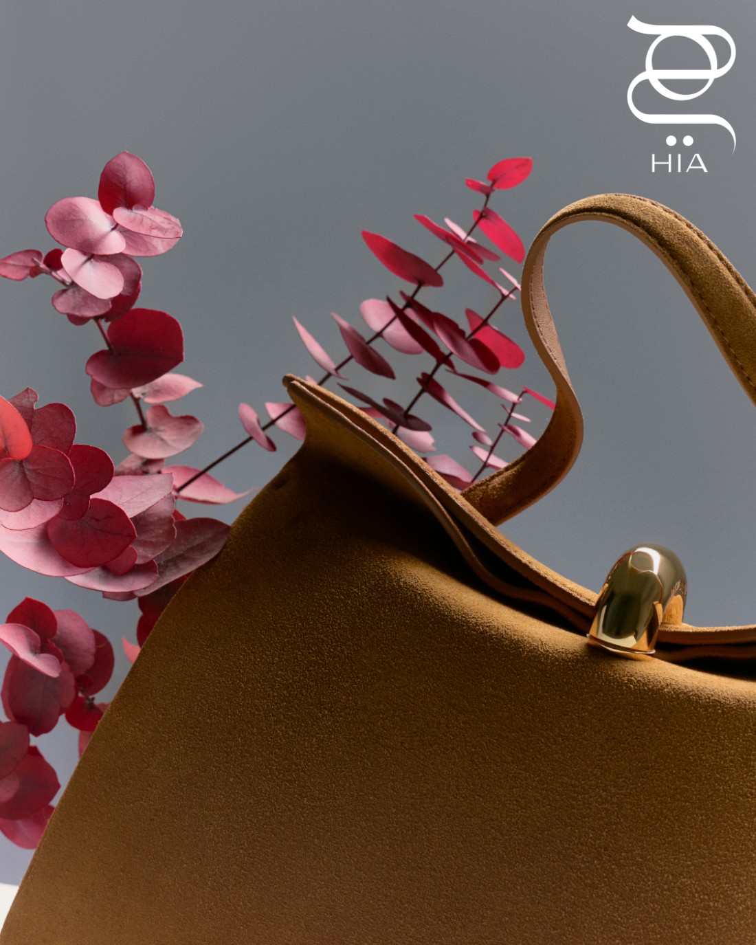 حقيبة "لو فاليري"  LE VALERIE باللون البني الفاتح  - من دار "جاكموس" Jacquemus