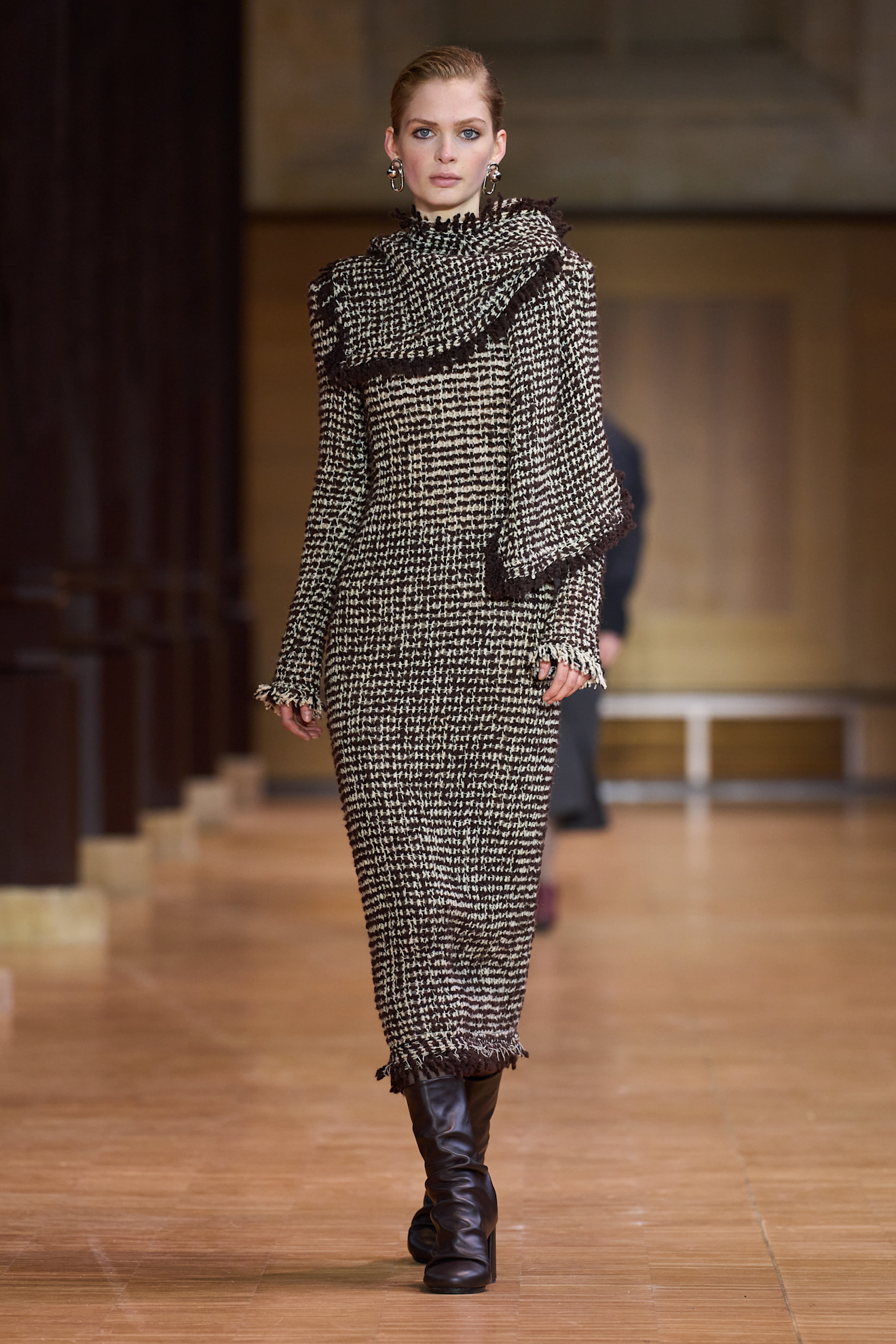 صيحة الأوشحة لشتاء 2025 