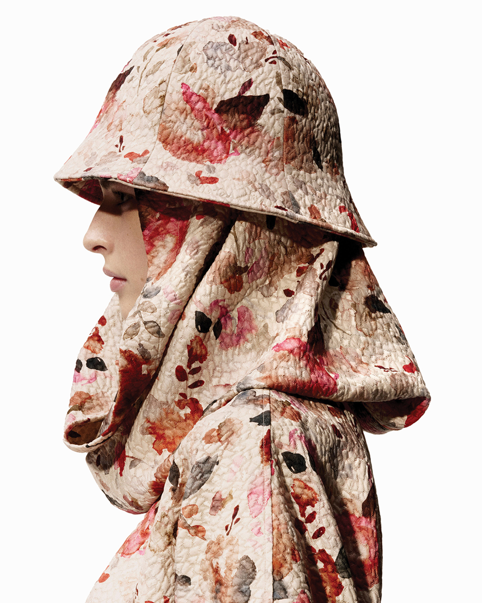 عارضة دار Loro Piana