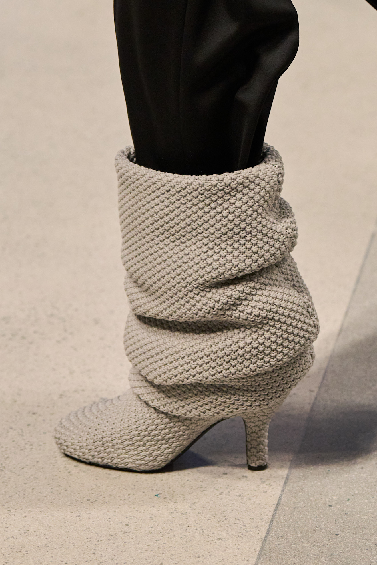 Louis Vuitton بوت بساق متوسط ومجعد من