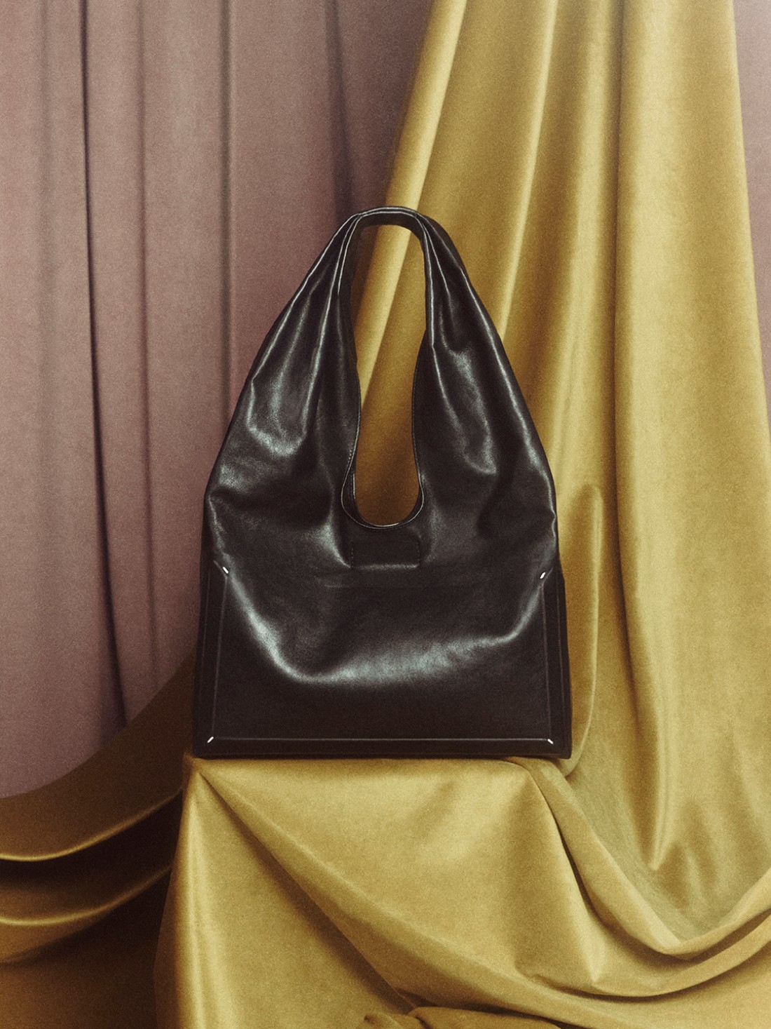 من مجموعة ‏Maison Margiela‏ لربيع وصيف 2026‏