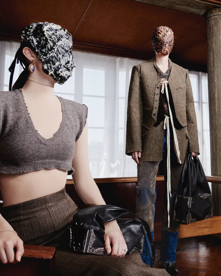 ANONYMITY – إعلان تشويقي مخصص لتشكيلة موسم خريف وشتاء 2026 من Maison Margiela