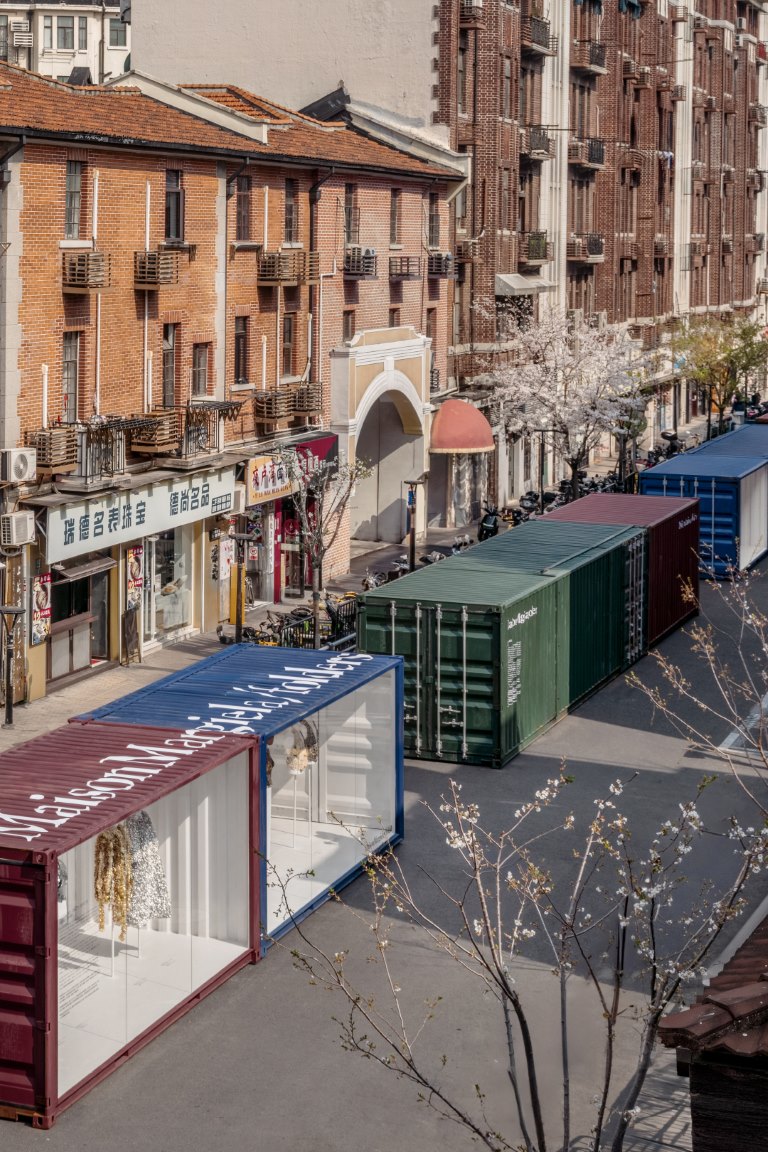 Maison Margiela تفتتح معرض Artisanal: Our Creative Laboratory Exhibition في شانغهاي