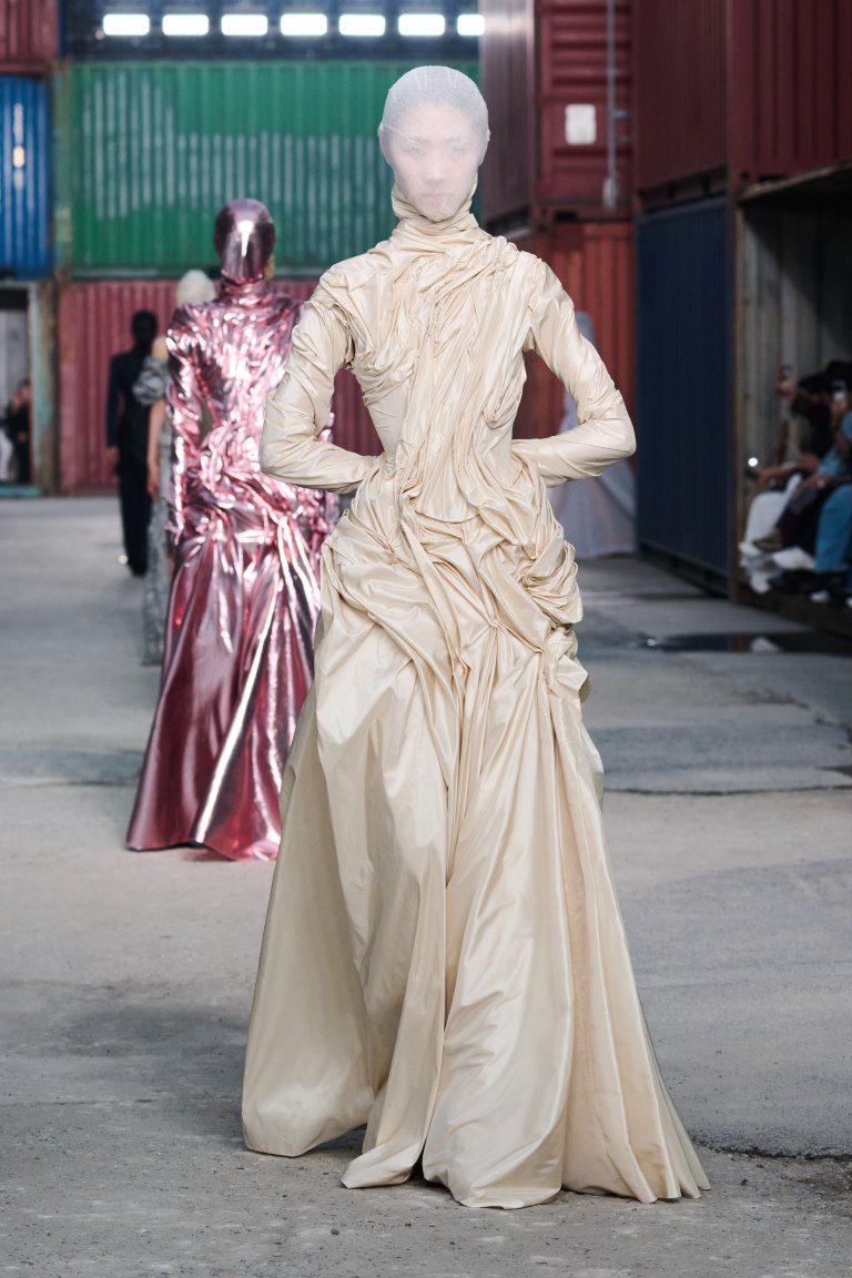 Maison Margiela تطلق تشكيلتها المميزة لموسم خريف وشتاء 2026