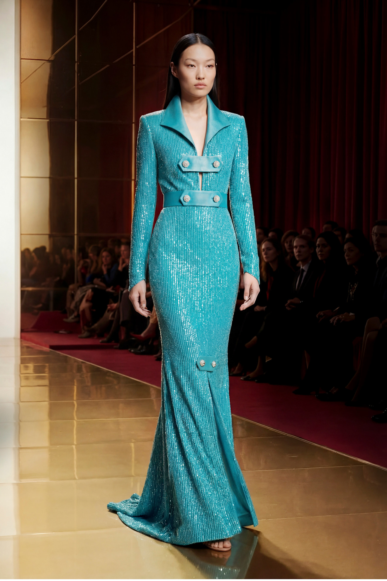 مجموعة Alexis Mabille للأزياء الراقية لربيع وصيف 2026