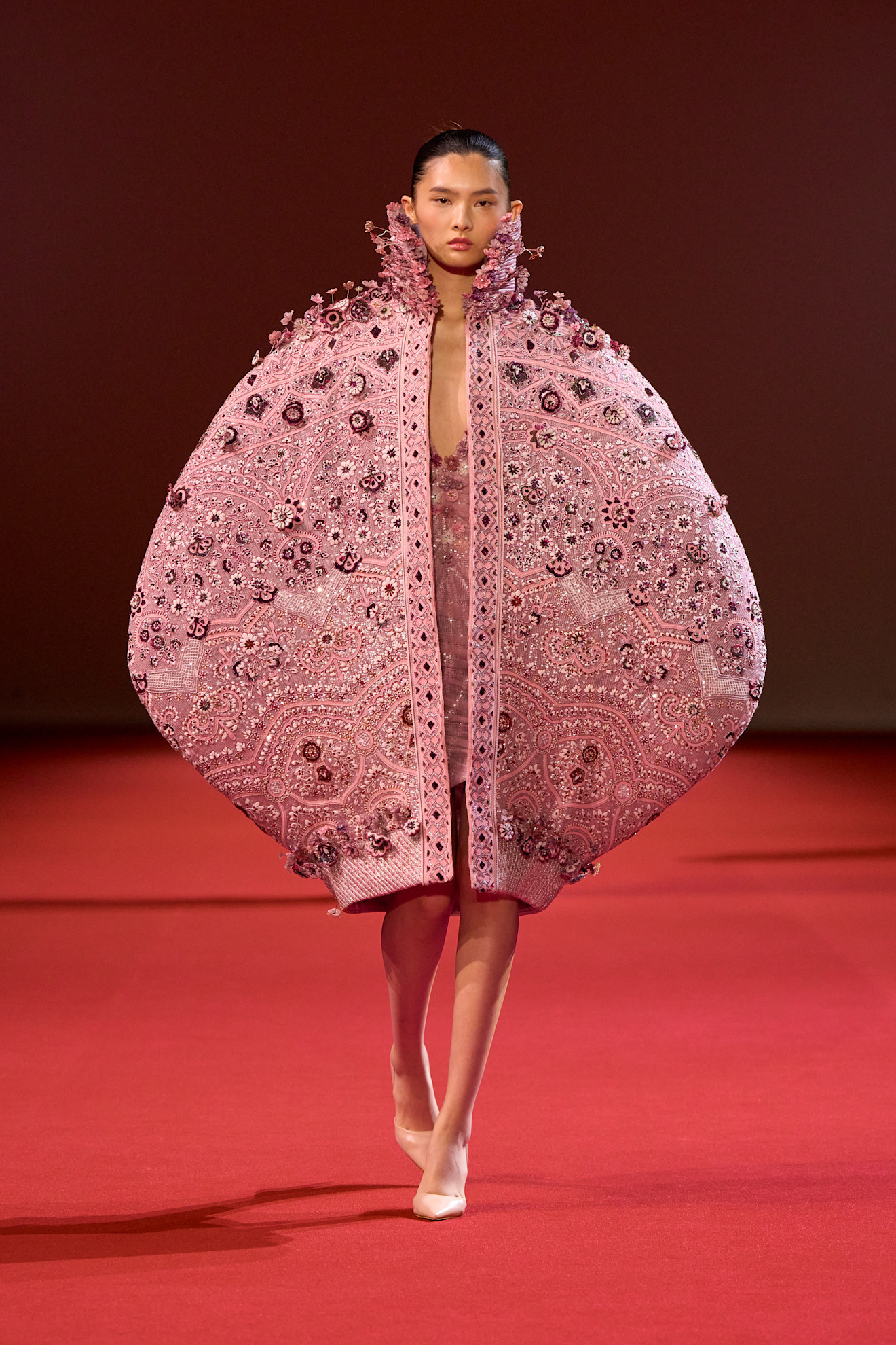 من مجموعة Manish Malhotra  خريف و شتاء  2026 للأزياء الراقية