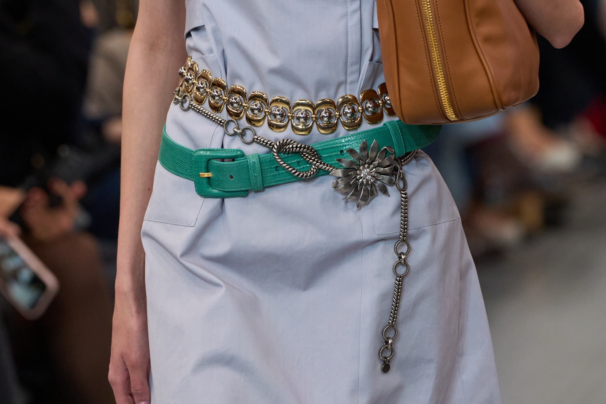 Miu Miu تنسيق الحزام من