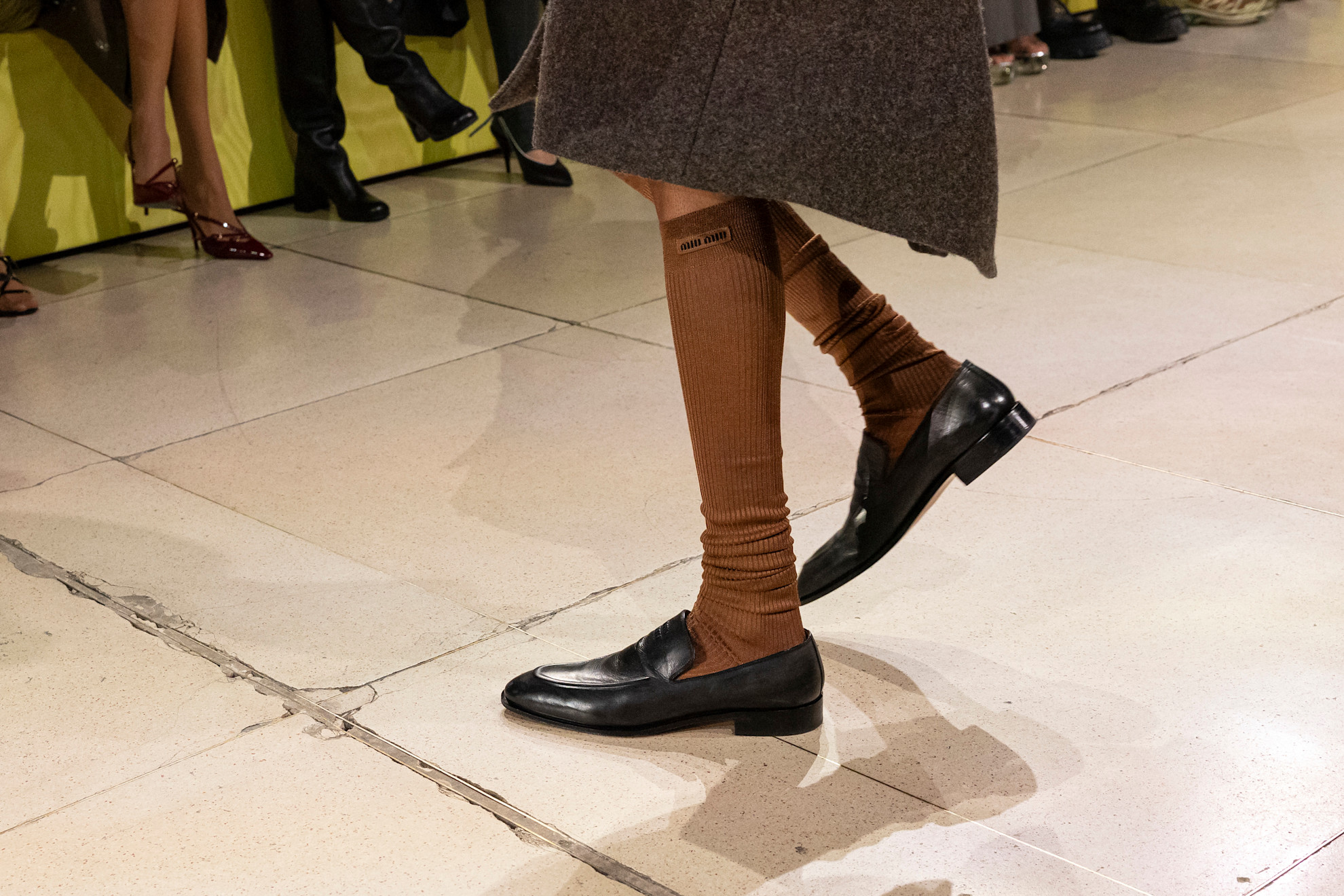 Miu Miu حذاء اللوفر من