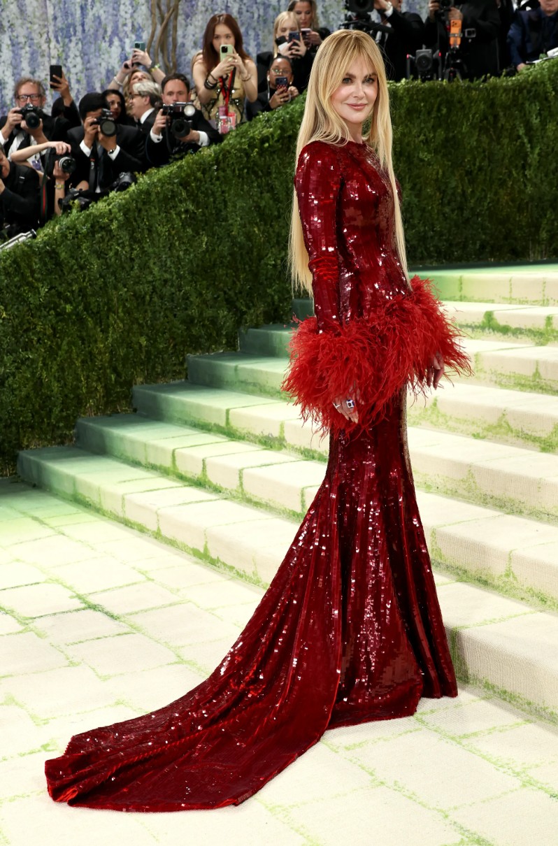 ‎ Nicole Kidmanبفستان من ‏Chanel