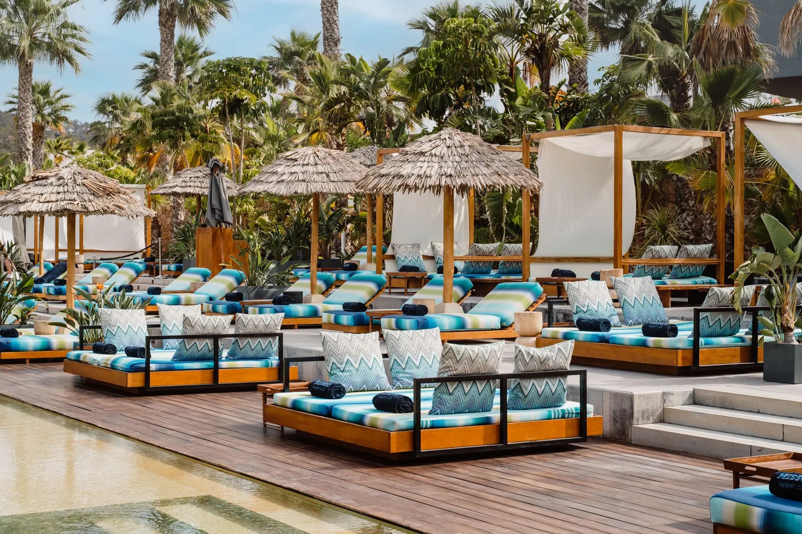 ميسوني تعود إلى OKU Ibiza بروح Resort Club