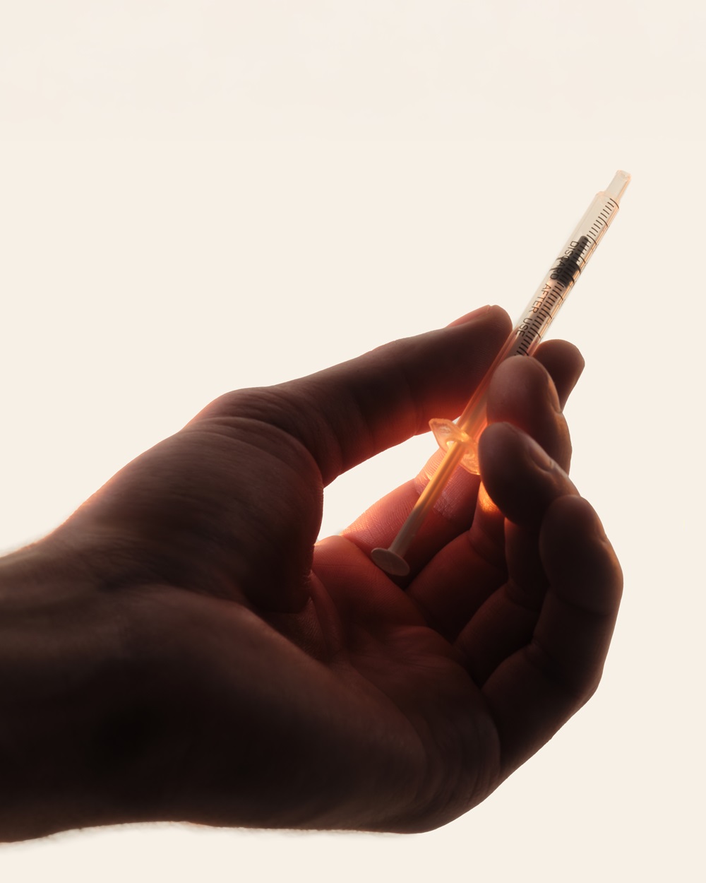الطبيبة المتخصصة في الطب التجميلي د. مايا شهسڤري 