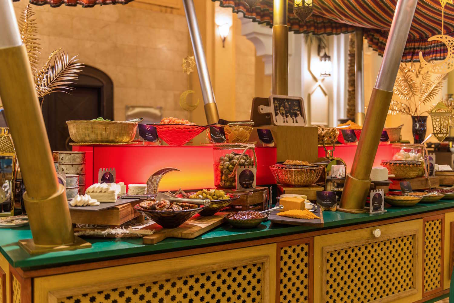 Oaks Ibn Battuta Gate