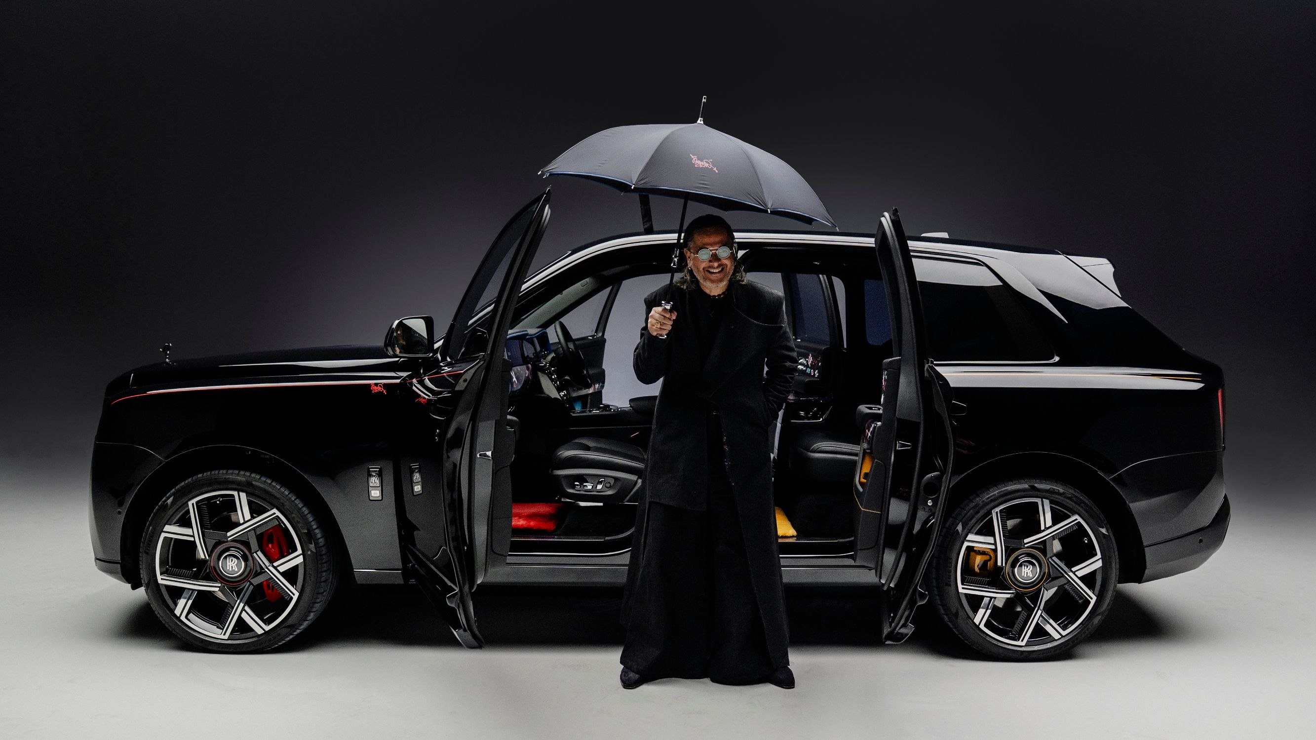 رولز-رويس تكشف عن Black Badge Cullinan 