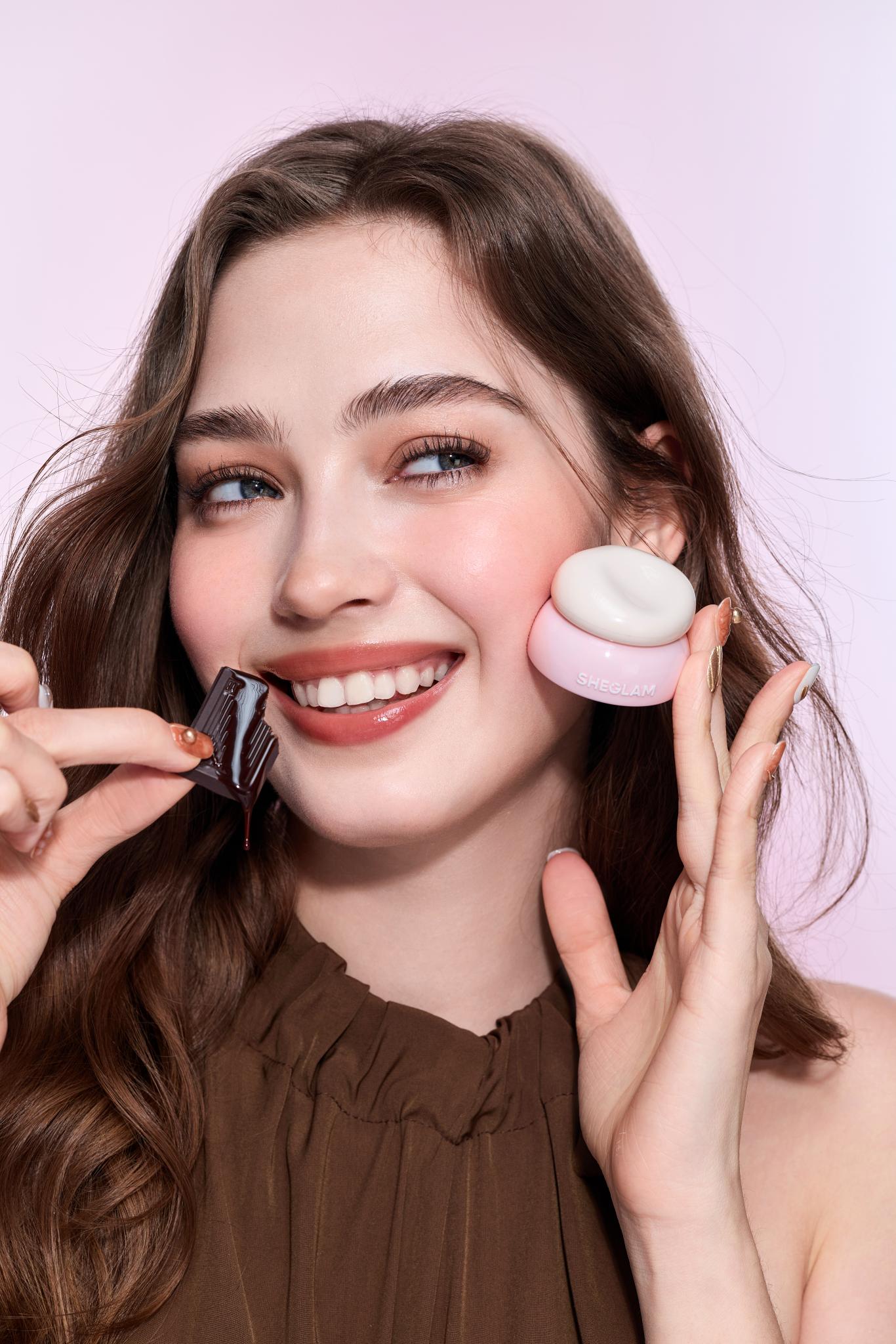   SHEGLAM تطلق مرطب الشفاه الهلامي Hydra Jelly Pocket Lip Jam 