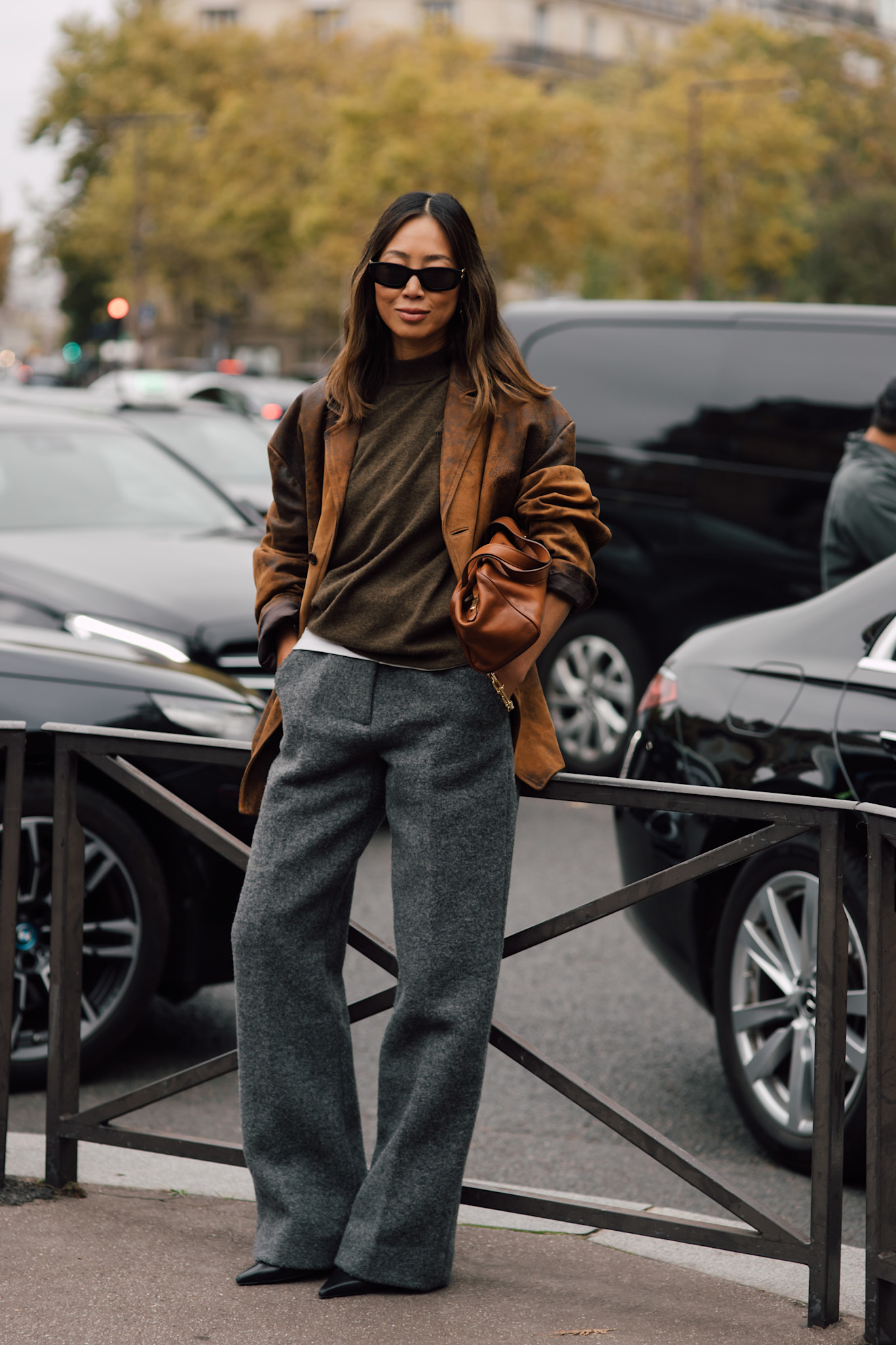 لوك خريفي بدرجات لونية دافئة