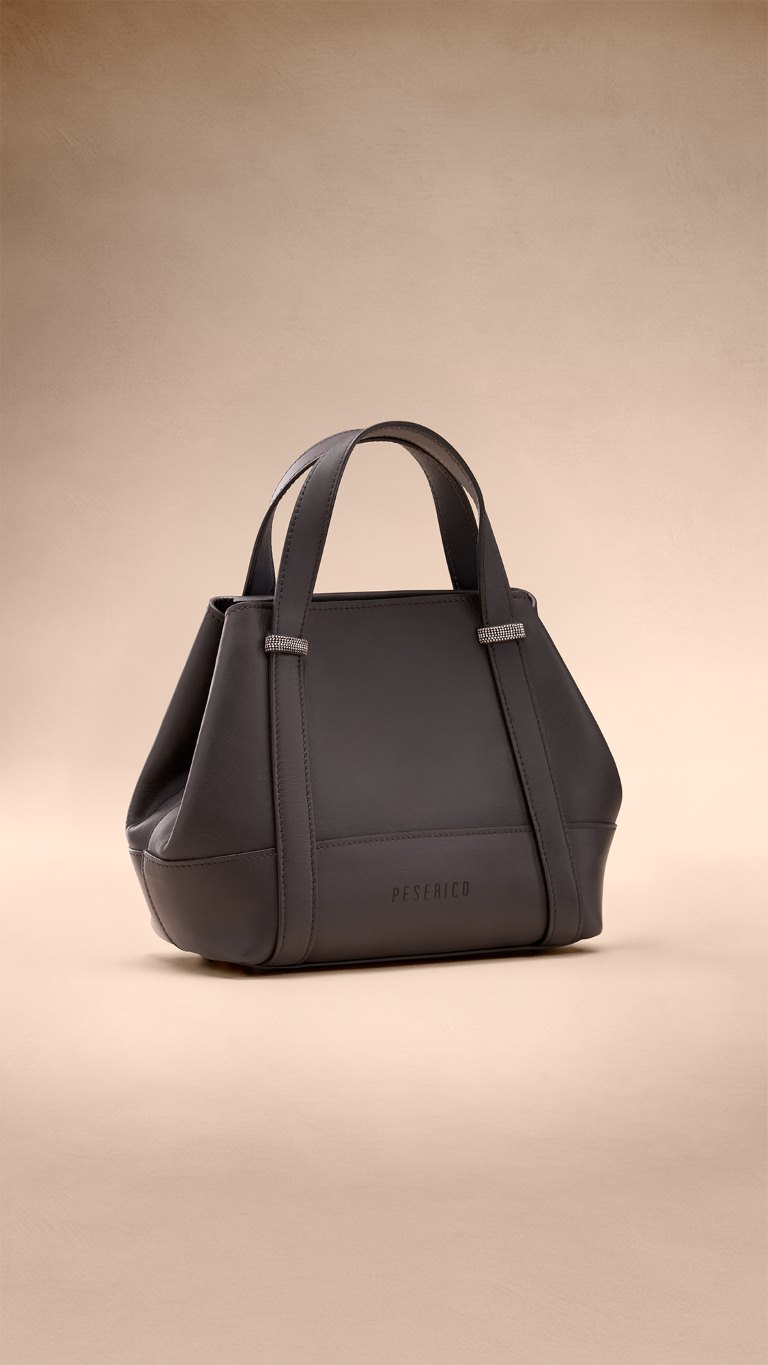 بيسيريكو Peserico تطلق حقيبة إيتينيرا  Itineraالحقيبة الجديدة المميّزة