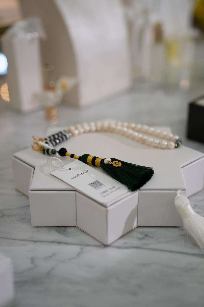 مجوهرات تسنيم عشقي