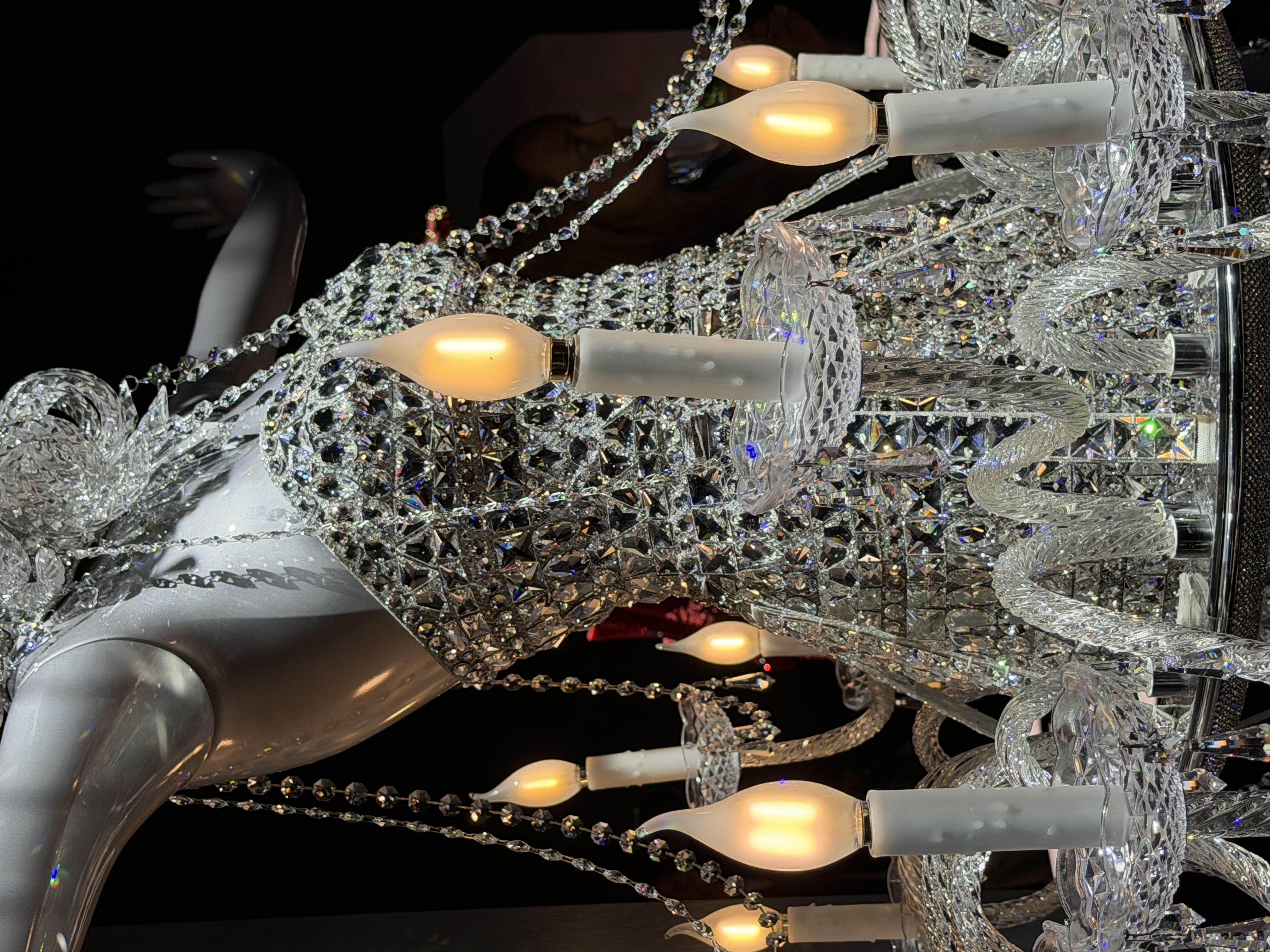 سواروفسكي Swarovski