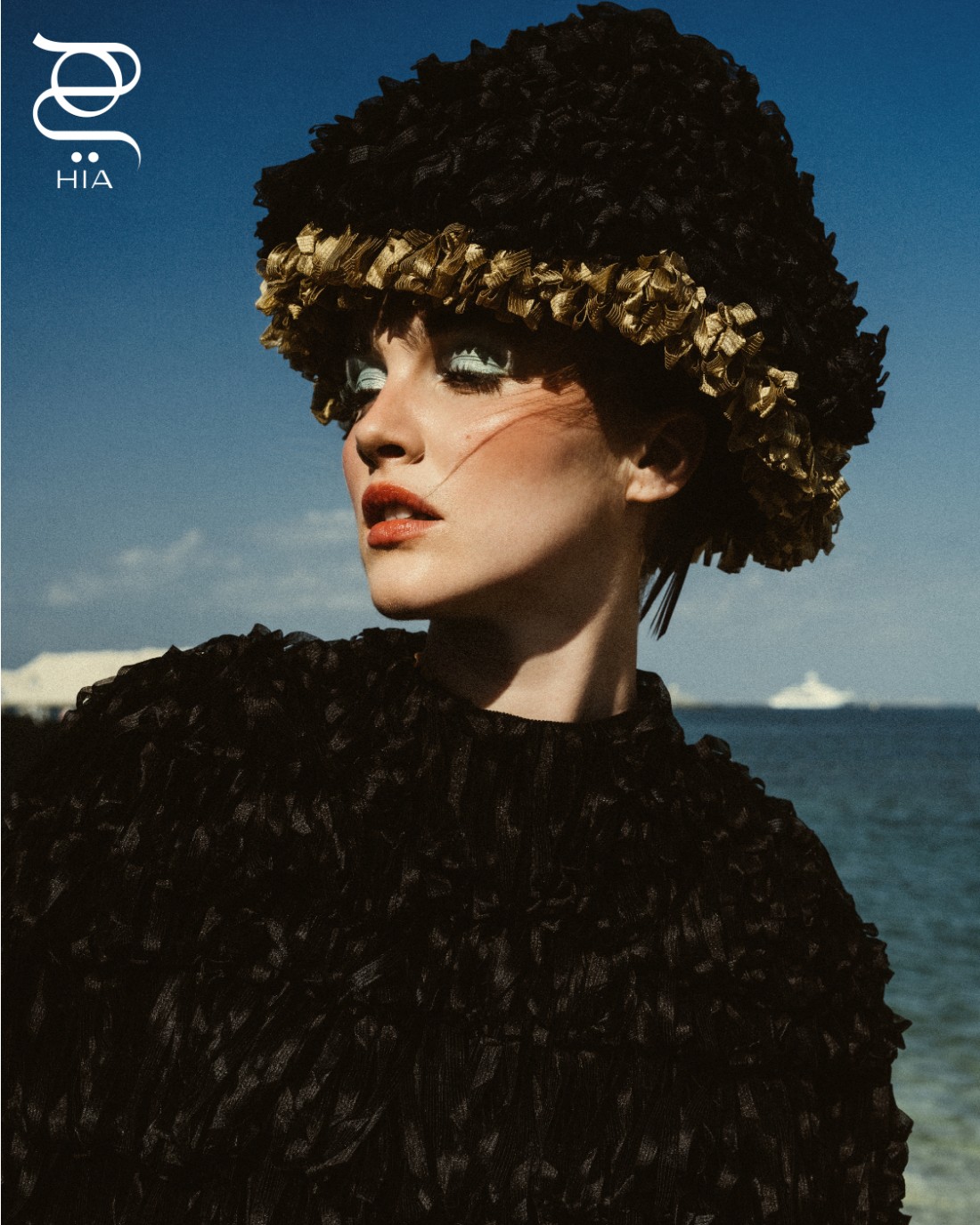 قميص وقبعة من "لورو بيانا" Loro Piana