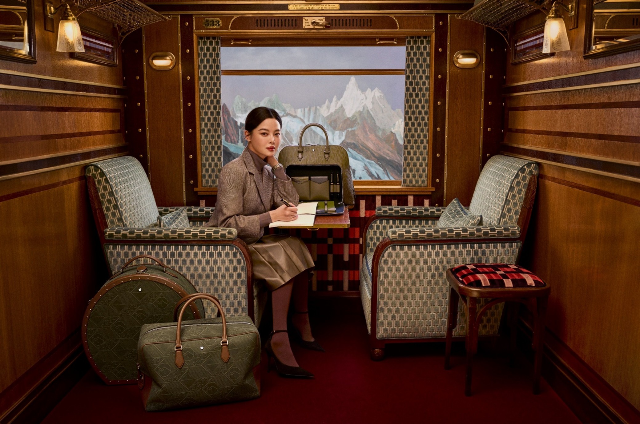 Photography © Charlie Gray