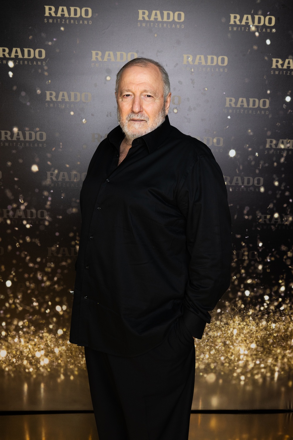 مدير التحرير عدنان الكاتب خلال الاحتفال