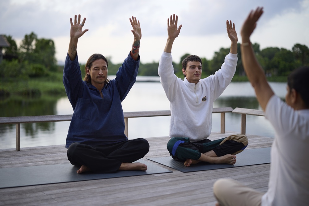 عادات أيورفيدية بسيطة تضيف الشفاء الجسدي والذهني إلى روحانية شهر رمضان