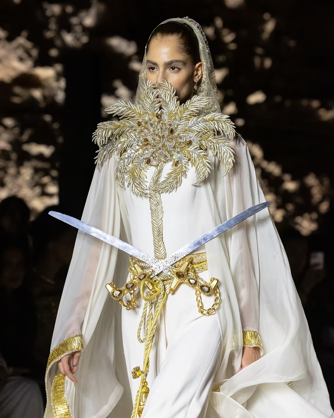 ملامح أناقة سعودية في انتظار كأس السعودية 2026: إطلالات مرتقبة لهذا العام