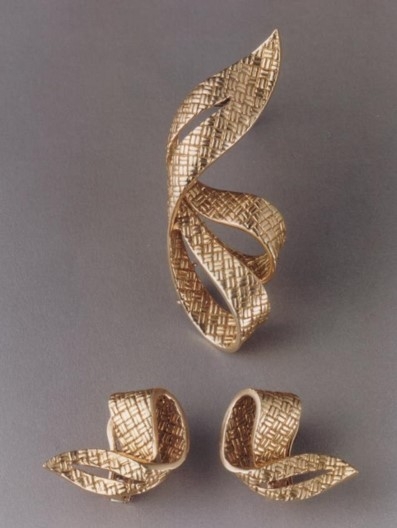 Ribbon clip - 1956, Boucheron Private Collection
