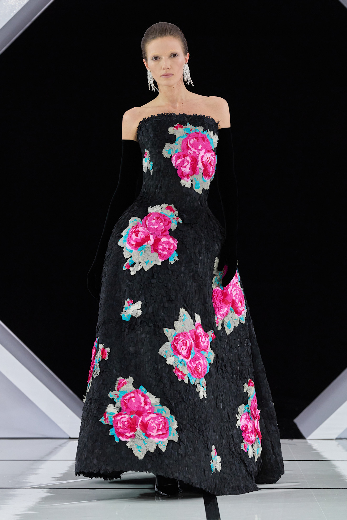 من مجموعة Richard Quinn خريف و شتاء 2026 للملابس الجاهزة