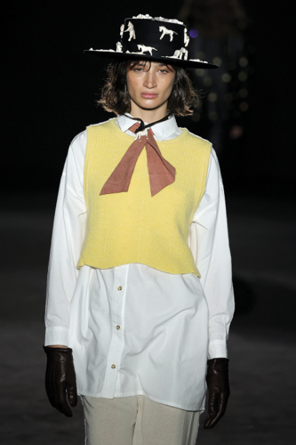 "ريتا رو" RITA ROW