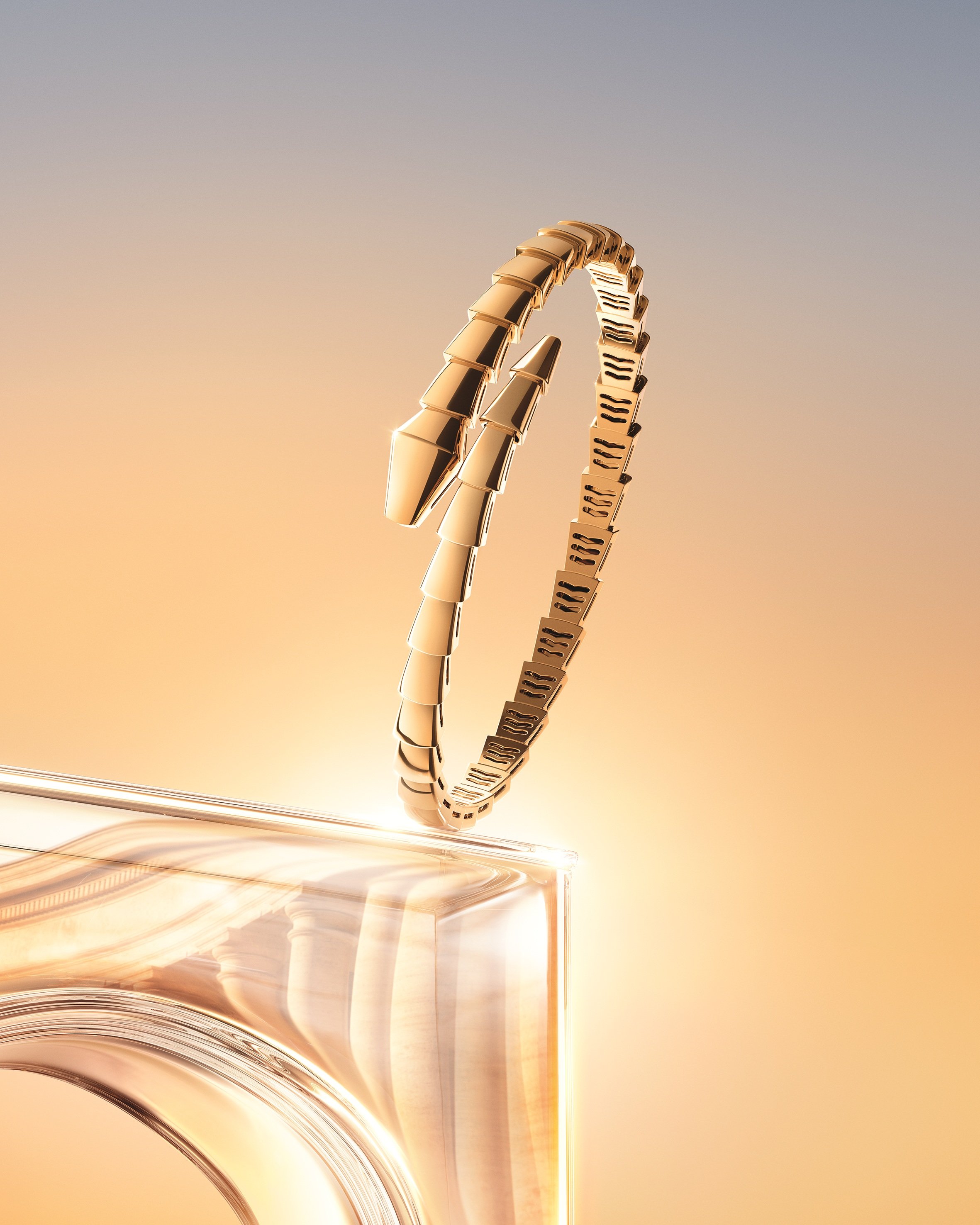 سوار SERPENTI الفاخر