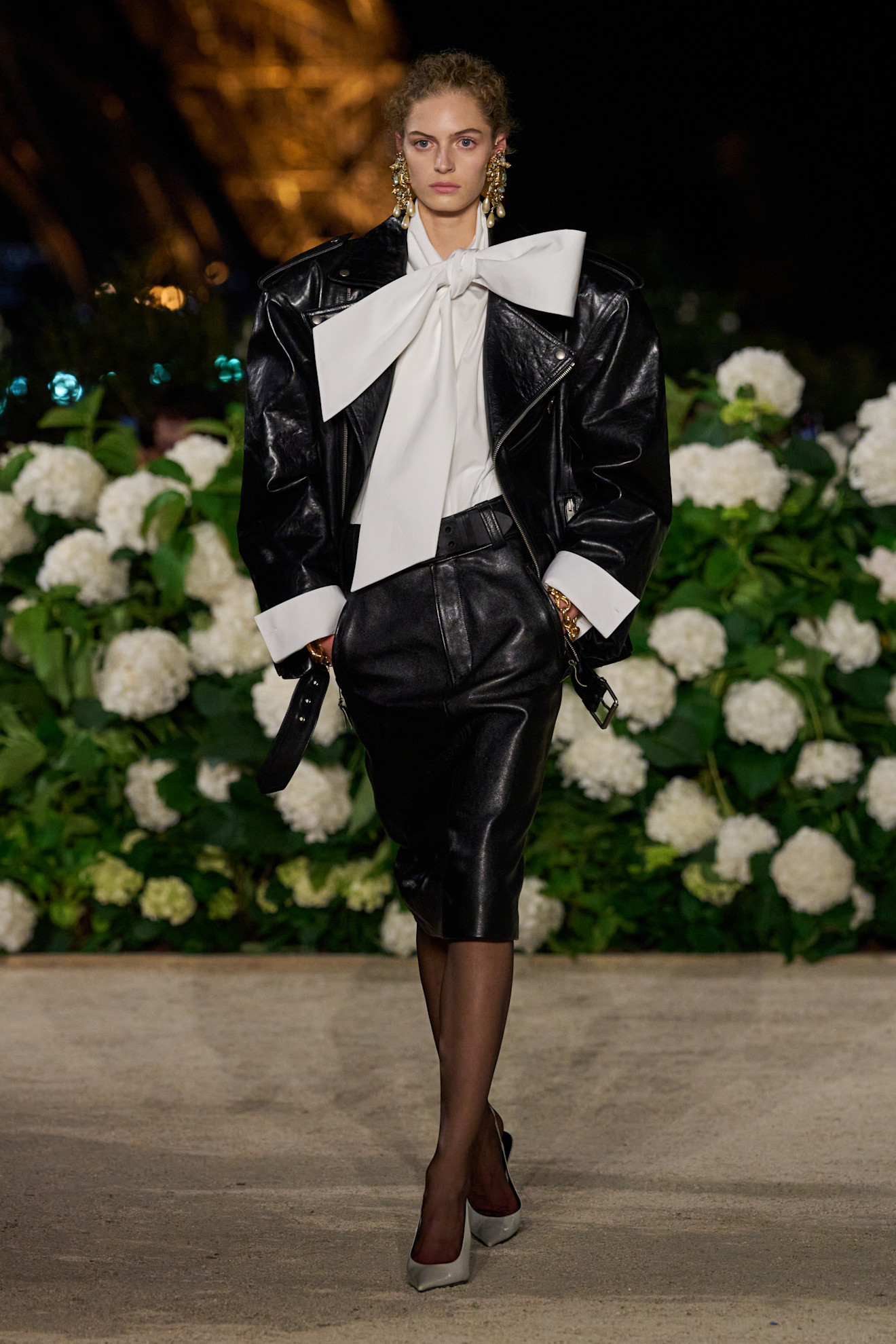 من مجموعة Saint Laurent ربيع وصيف 2026 للملابس الجاهزة