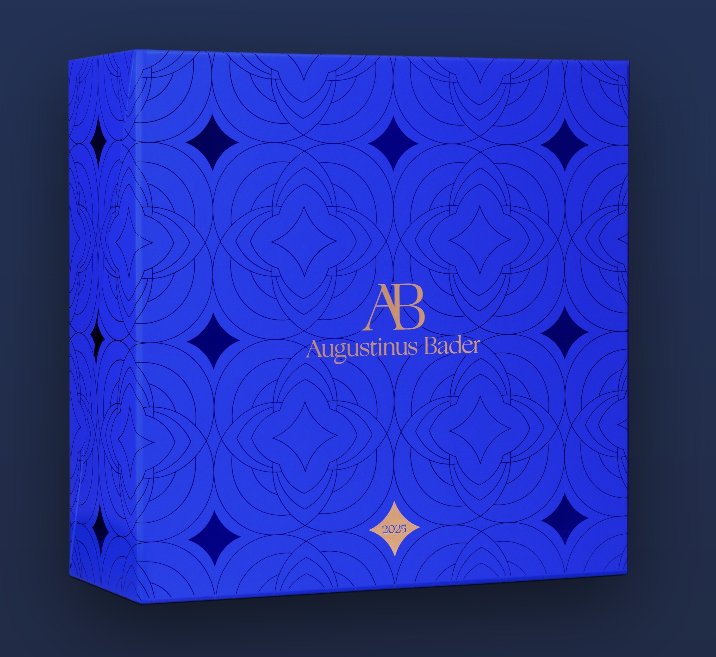 اكتشفي هدايا الأعياد الحصرية لدى أوغستينوس بادر لعام 2025