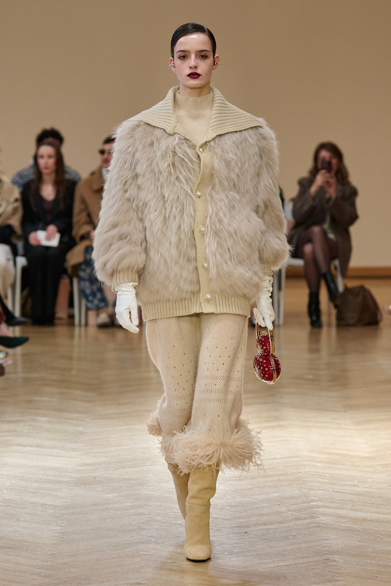 صيحة الريش لشتاء 2026،