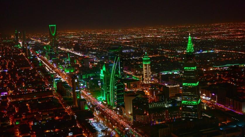 دليل الاحتفال باليوم الوطني في الرياض وجدة