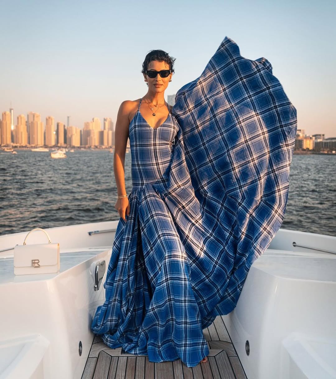 ريم السعيدي بفستان طويل من Ralph Lauren