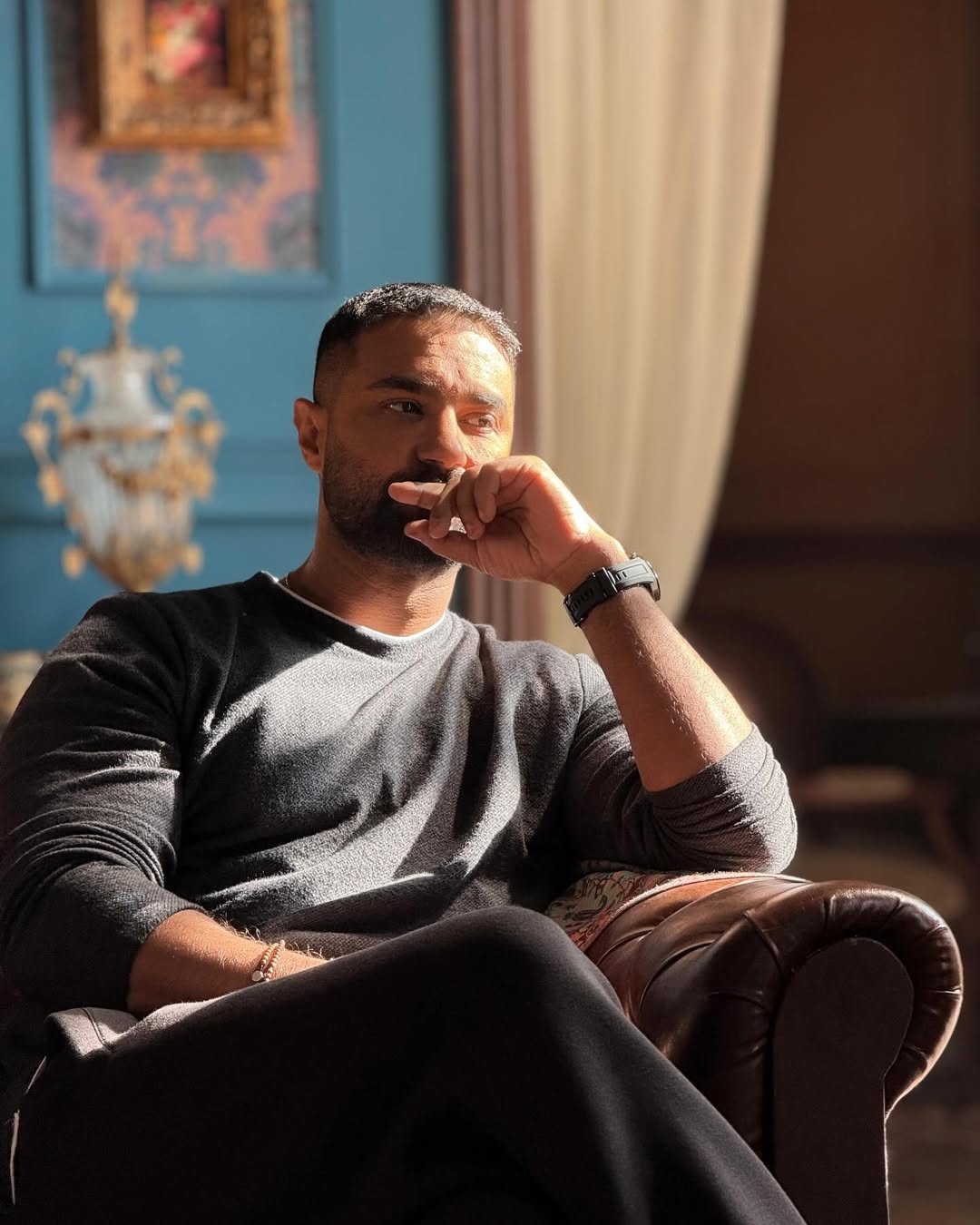 تفاصيل مسلسل "220 يوم"