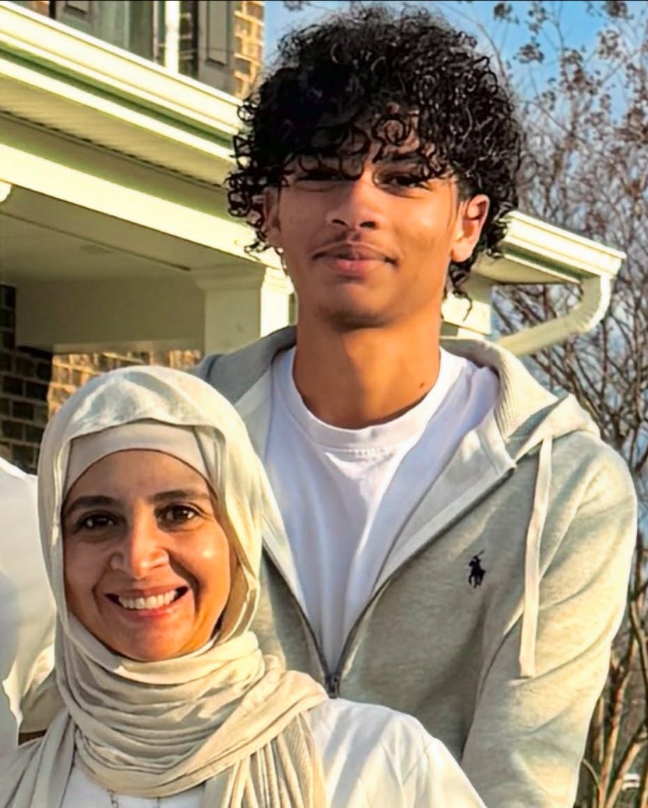 حنان ترك تحتفل بعيد ميلاد ابنها محمد