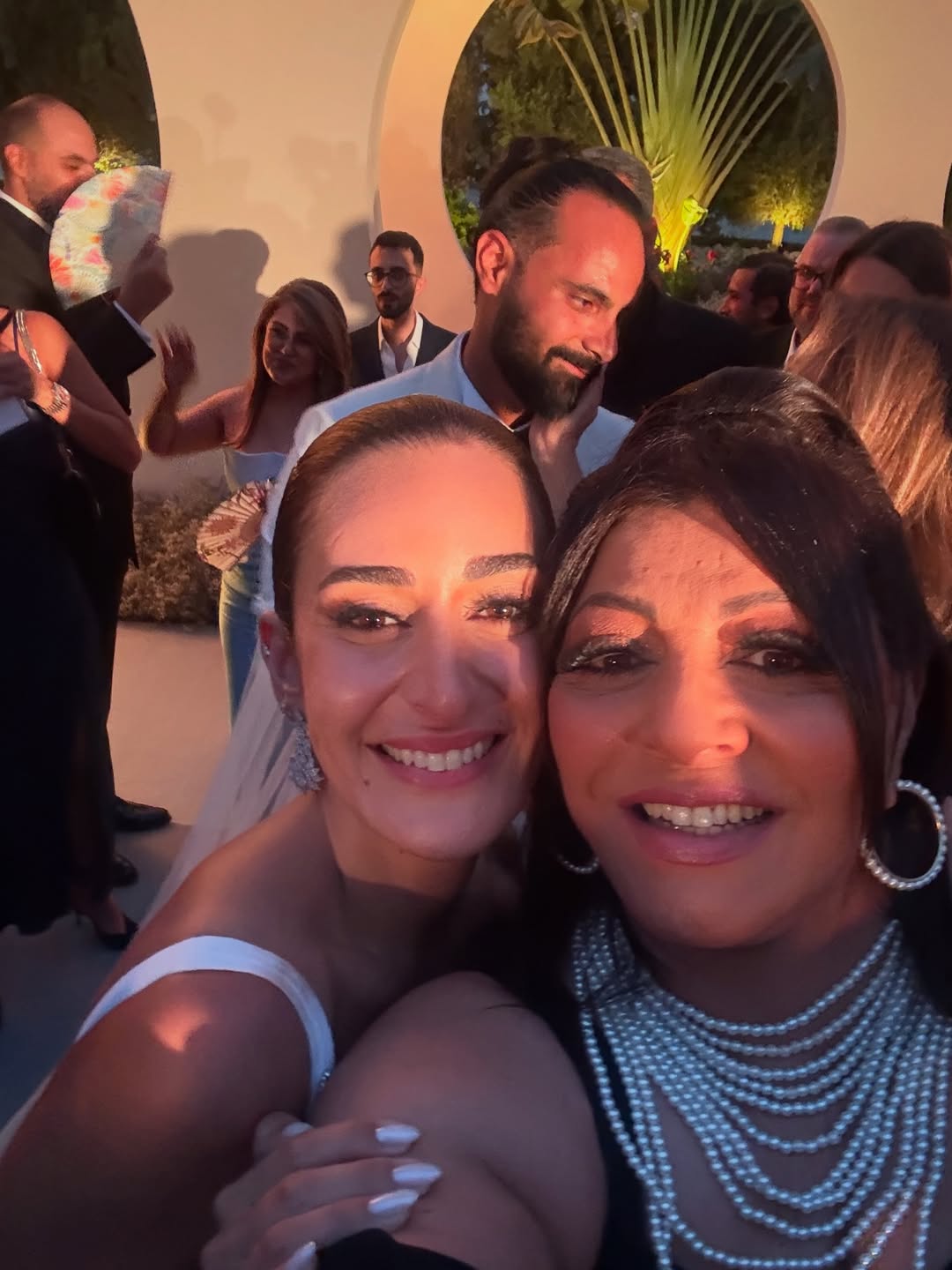  أمينة خليل تحتفل بزفافها على أحمد زعتر