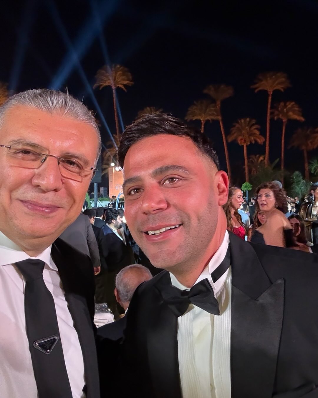 عمرو الليثي مع محمد عادل إمام في زفاف حفيد عادل إمام