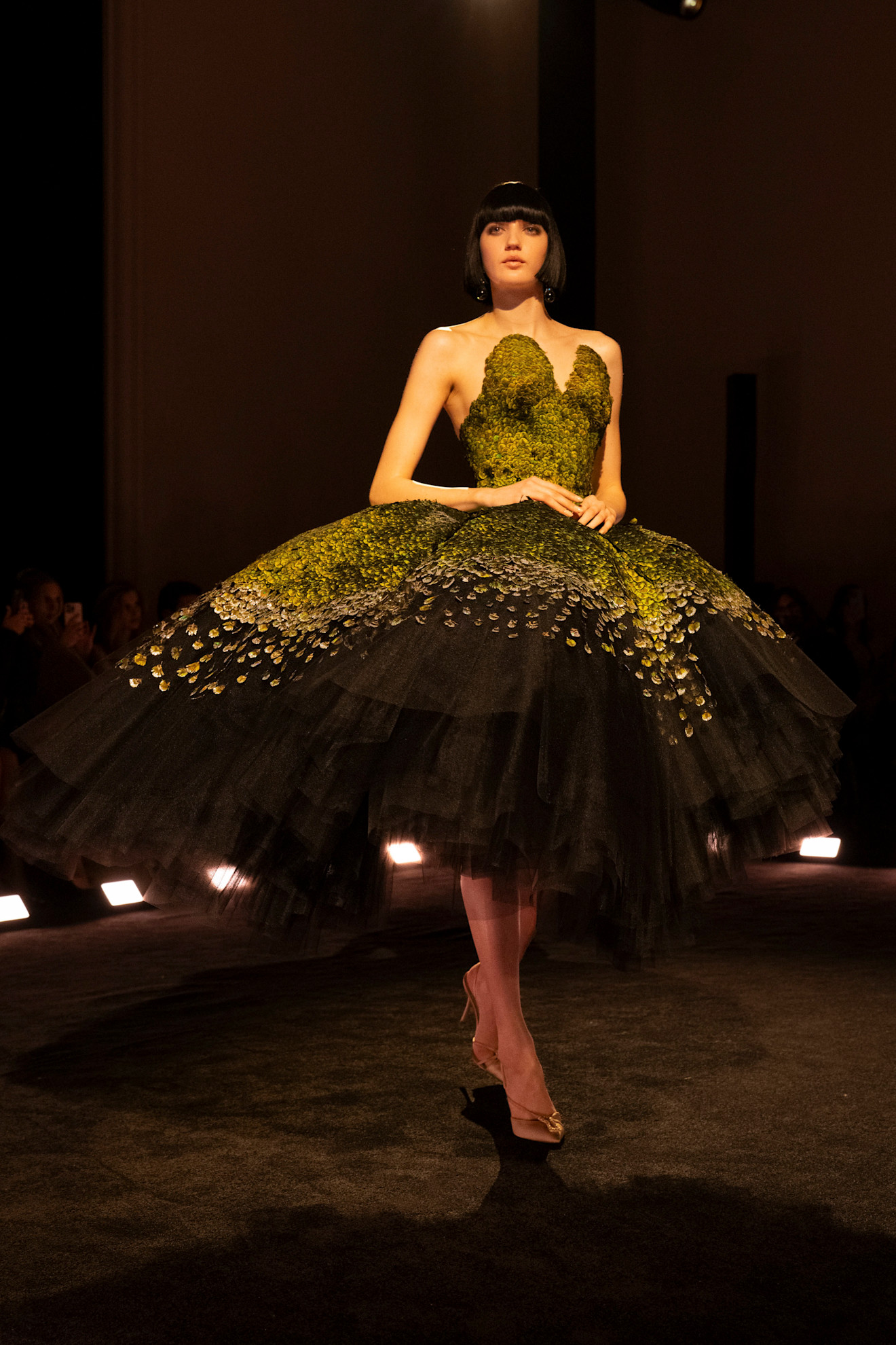 من مجموعة Schiaparelli ربيع و صيف 2026 للأزياء الراقية