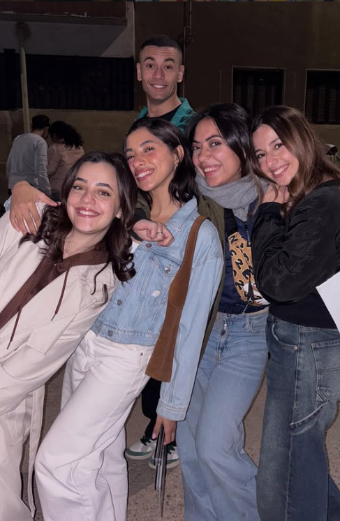 بطلات مسلسل "تحت السن"