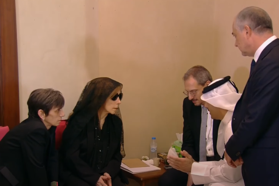 السيدة فيروز تستقبل المعزين في اليوم الثاني من وداع زياد الرحباني