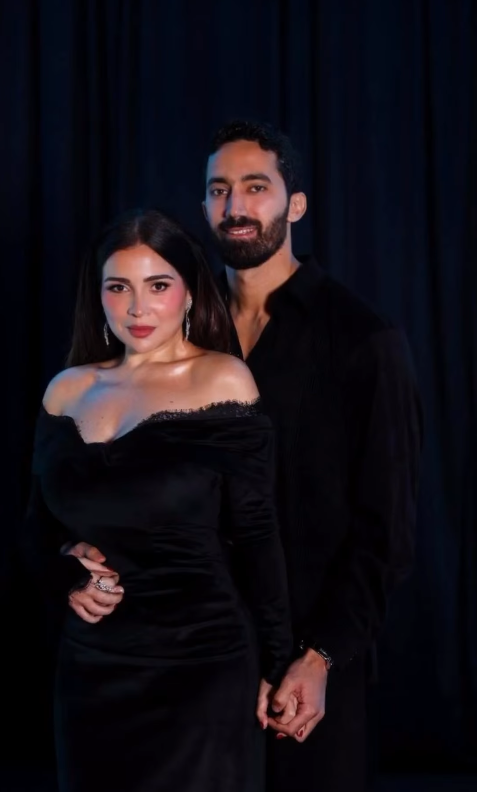 مي عز الدين وزوجها أحمد تيمور